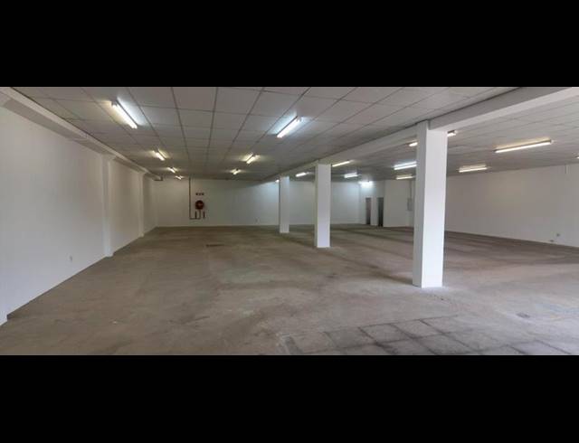 BUSINESS PROPERTY TO RENT IN SILVERTON